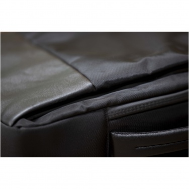 Logotrade werbemittel das Foto: Expedition Pro 35L, 17" GRS recycelter erweiterbarer Laptop-Rucksack